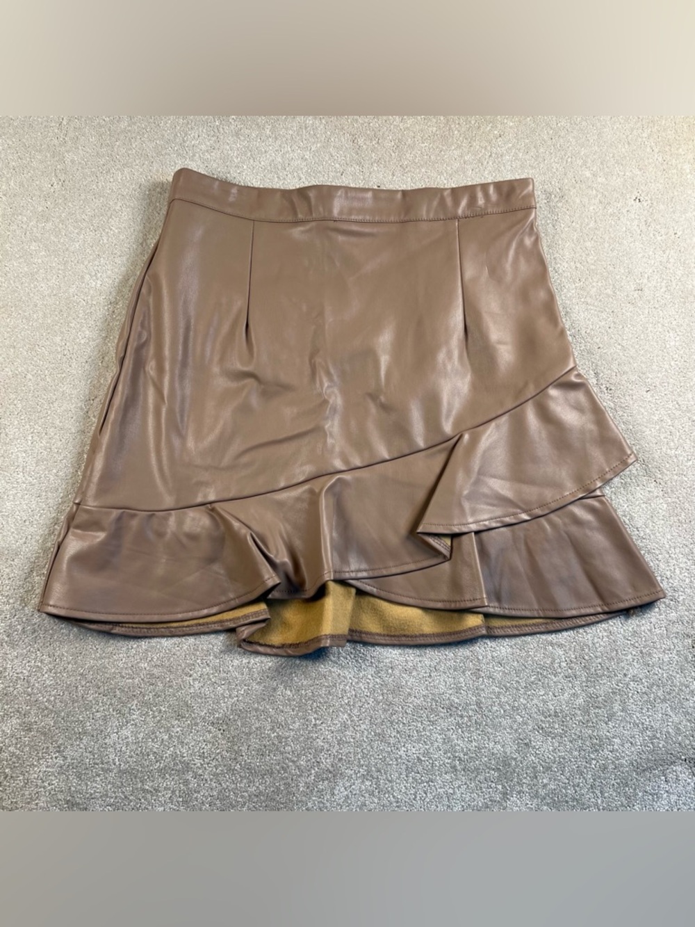 Faux Leather Skirt Tan Ruffle Hem Asymmetric Zip Up Workwear Forever 21 Medium